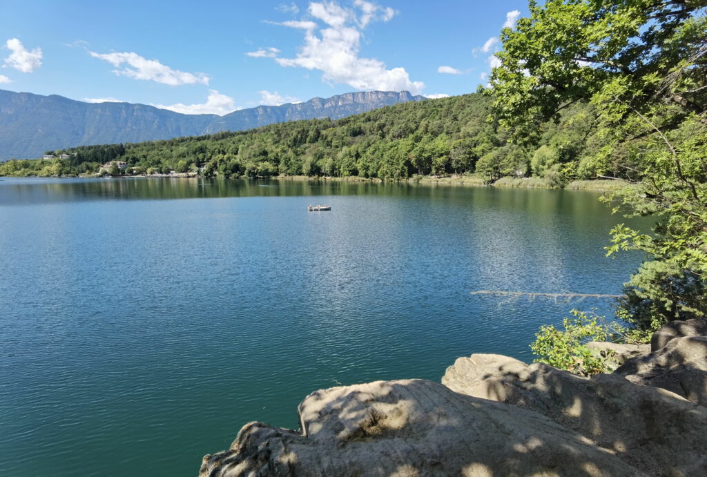 Großer Montiggler See in Eppan