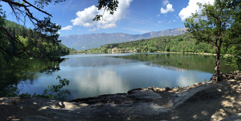 Von Eppan an die Montiggler Seen - traumhaft schön zum Baden und Wandern